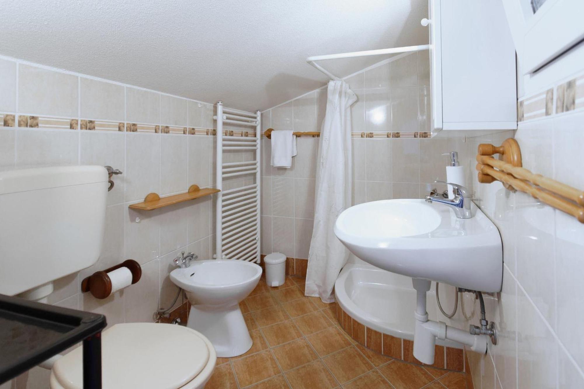 Apartments Viola By Rent Istria Momjan Εξωτερικό φωτογραφία